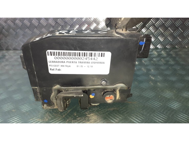Recambio de cerradura puerta trasera izquierda para peugeot 308 style referencia OEM IAM   7 PINES