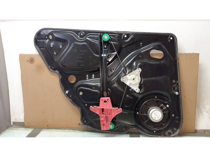 Recambio de elevalunas trasero derecho para volkswagen passat variant (365) edition bluemotion referencia OEM IAM 3AA839756 9299