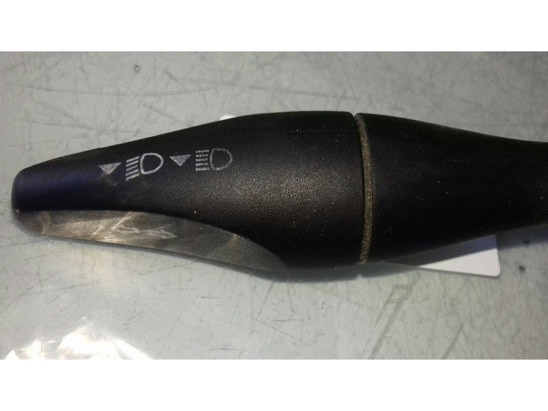 Recambio de mando intermitentes para ford fiesta (cbk) ambiente referencia OEM IAM 1S7T13335AE  