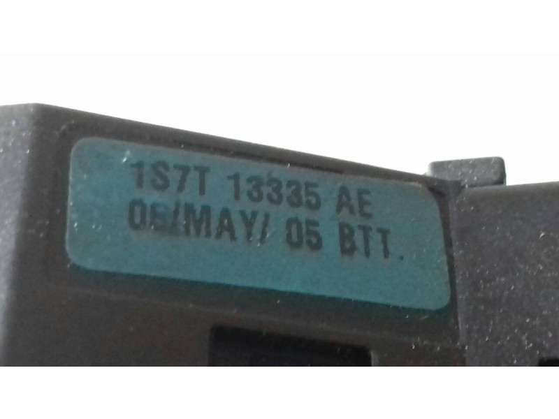 Recambio de mando intermitentes para ford fiesta (cbk) ambiente referencia OEM IAM 1S7T13335AE  