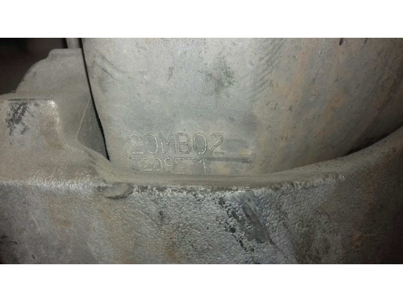 Recambio de caja cambios para peugeot 407 st confort referencia OEM IAM 20MB02  6 VELOCIDADES