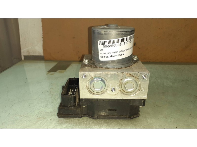 Recambio de abs para volkswagen passat variant (365) edition bluemotion referencia OEM IAM 3AA614109BM  TRW