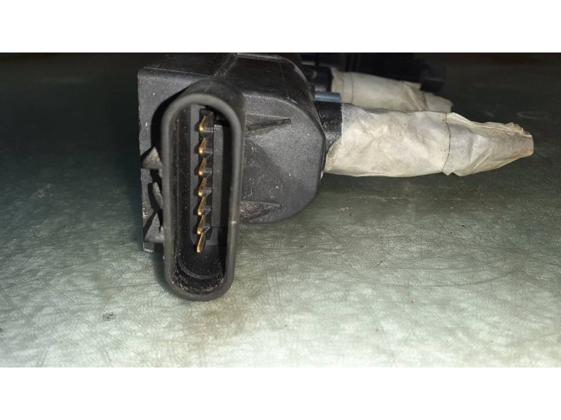 Recambio de bobina encendido para opel adam unlimited ecoflex referencia OEM IAM 25195107 19005362 DELPHI