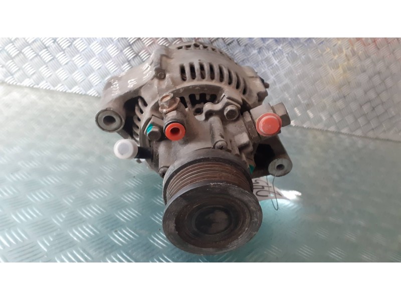 Recambio de alternador para hyundai accent (lc) crdi gl referencia OEM IAM 1002132980 DENSO 