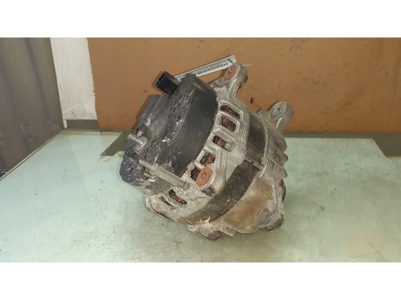 Recambio de alternador para volkswagen passat variant (365) edition bluemotion referencia OEM IAM 03L903024F BOSCH 180A