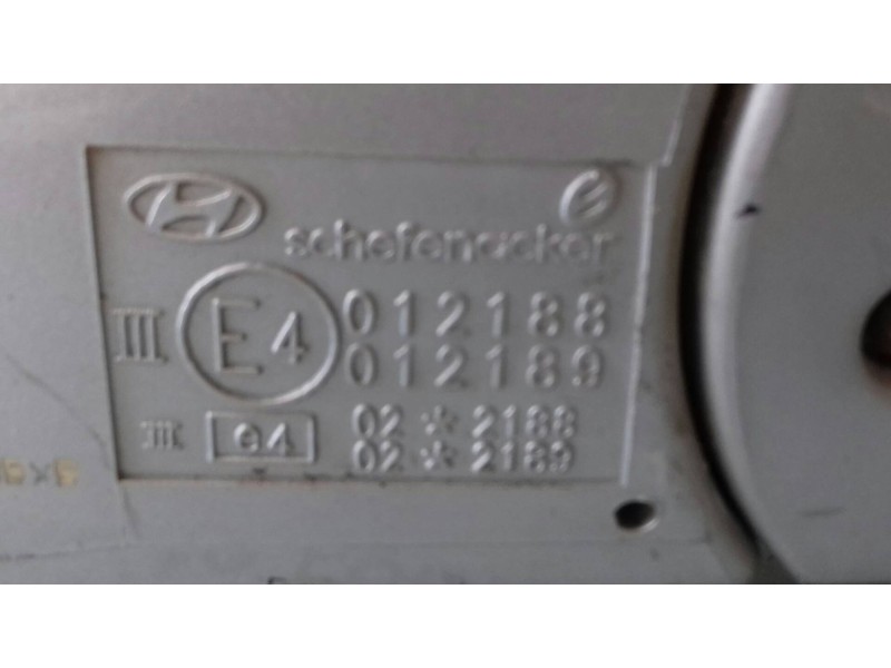 Recambio de retrovisor derecho para hyundai accent (lc) gls crdi referencia OEM IAM 012188 012189 ELECTRICO
