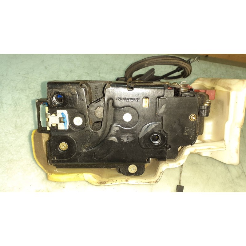 Recambio de cerradura puerta delantera derecha para volkswagen golf v berlina (1k1) highline referencia OEM IAM 3D1837016 163D18