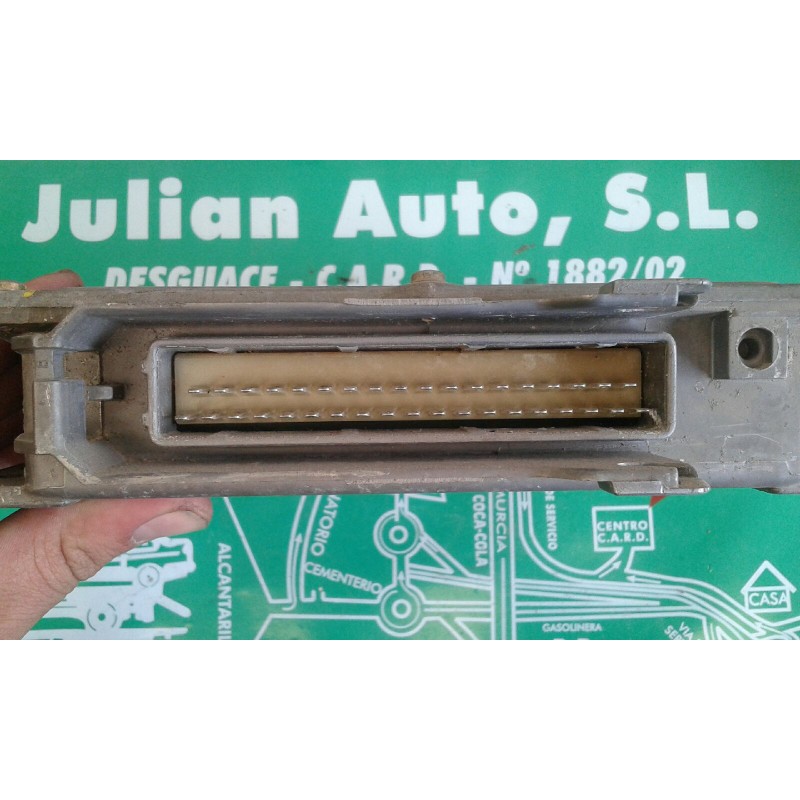 Recambio de centralita motor uce para citroen xantia berlina 1.8i sx / 1.8 sx referencia OEM IAM 0261200666 9619719680 