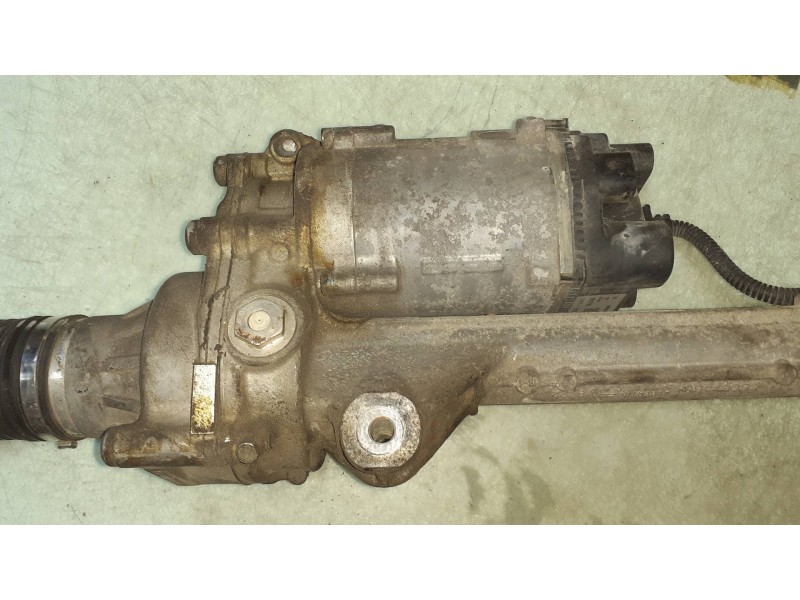 Recambio de cremallera direccion para bmw serie 1 lim. (f40) 118d referencia OEM IAM 688440201 7806994383 B47D20A