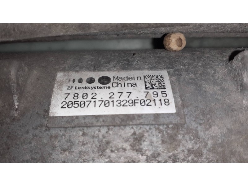 Recambio de cremallera direccion para bmw serie 1 lim. (f40) 118d referencia OEM IAM 688440201 7806994383 B47D20A