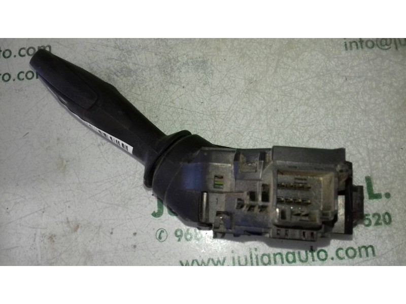 Recambio de mando intermitentes para ford fiesta (cb1) titanium referencia OEM IAM 8A6T13335CC  