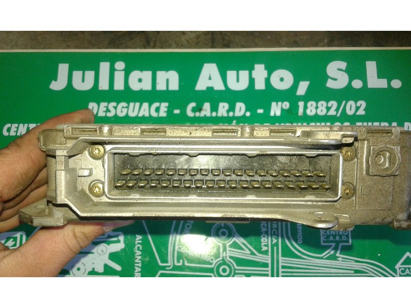 Recambio de centralita motor uce para citroen xantia berlina 1.9 d armonia referencia OEM IAM 0261200665 9615046180  Recambio de centralita motor uce para citroen xantia berlina 1.9 d armonia referencia OEM IAM 0261200665 9615046180