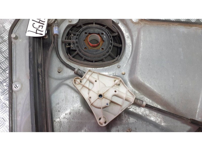 Recambio de elevalunas delantero derecho para seat ibiza (6l1) stella referencia OEM IAM 6L3837752AD 6L3837756H ELECTRICO