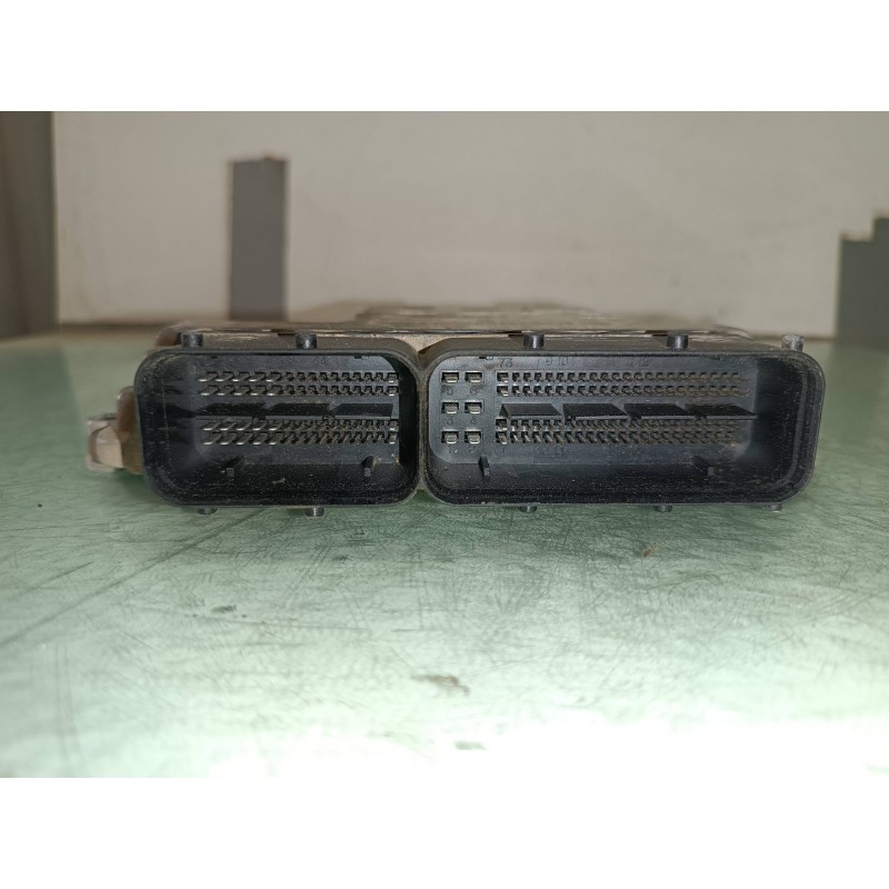 Recambio de centralita motor uce para kia rio 1.5 crdi ex1 referencia OEM IAM 391012A610  KIT - BOSCH