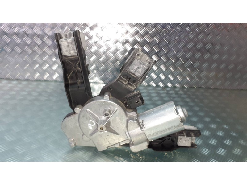 Recambio de motor limpia trasero para peugeot 308 style referencia OEM IAM 9819523180 0390205010 BOSCH