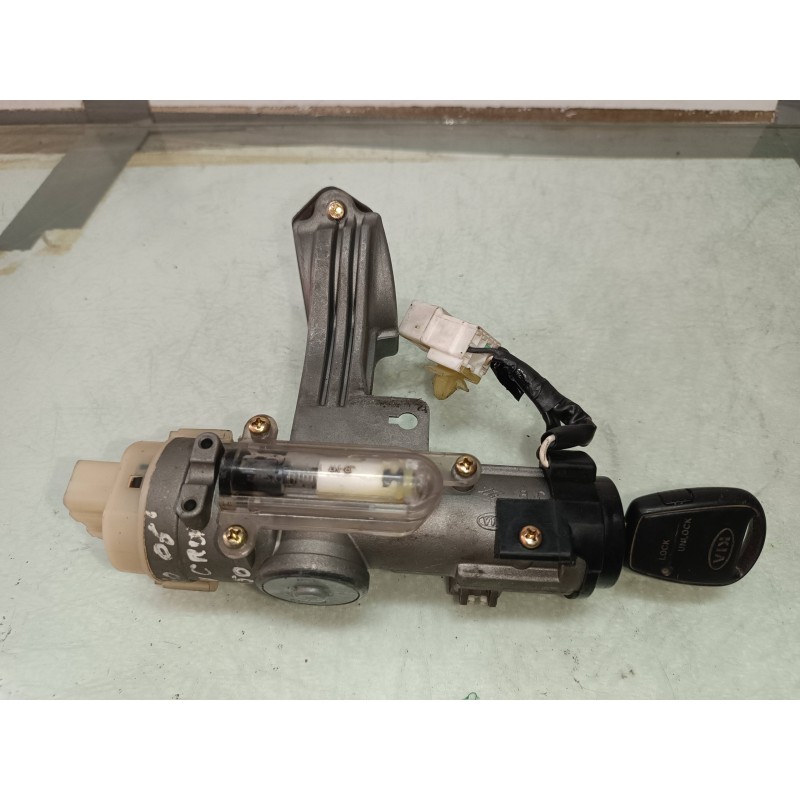 Recambio de centralita motor uce para kia rio 1.5 crdi ex1 referencia OEM IAM 391012A610  KIT - BOSCH