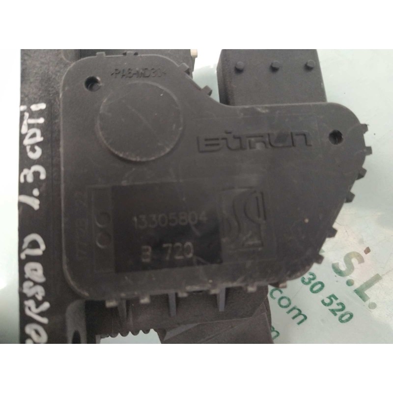 Recambio de pedal acelerador para opel corsa d expression referencia OEM IAM 13305804 B720 BITRON