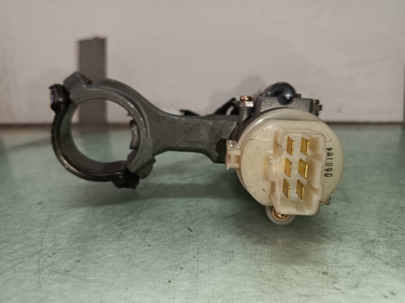 Recambio de centralita motor uce para kia rio 1.5 crdi ex1 referencia OEM IAM 391012A610  KIT - BOSCH