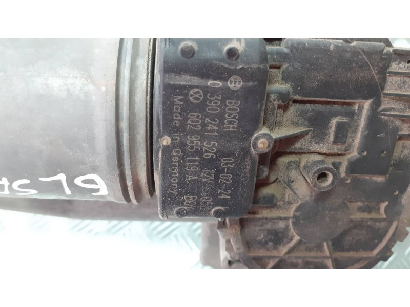 Recambio de motor limpia delantero para seat ibiza (6l1) stella referencia OEM IAM 6Q2955119A 0390241526 BOSCH