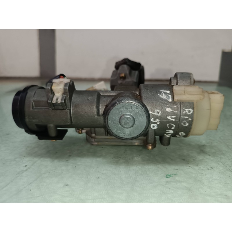 Recambio de centralita motor uce para kia rio 1.5 crdi ex1 referencia OEM IAM 391012A610  KIT - BOSCH