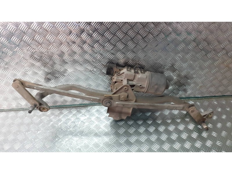 Recambio de motor limpia delantero para seat ibiza (6l1) stella referencia OEM IAM 6Q2955119A 0390241526 BOSCH