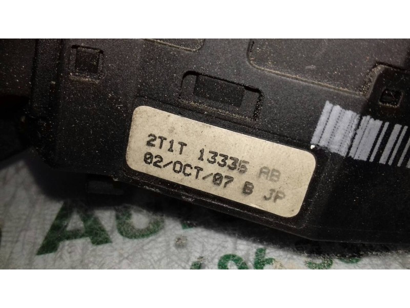 Recambio de mando intermitentes para ford tourneo connect (tc7) familiar referencia OEM IAM 2T1T13335AB  13335AB