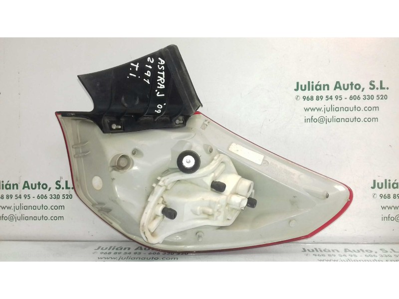 Recambio de piloto trasero izquierdo para opel astra j lim. enjoy referencia OEM IAM   EXT-ALETA