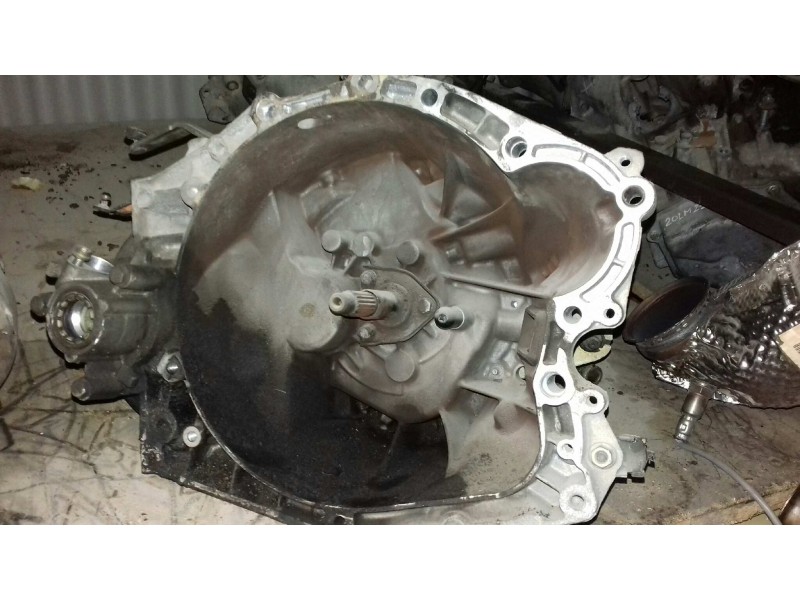 Recambio de caja cambios para peugeot 206 berlina xr referencia OEM IAM 20DL12  5 VELOCIDADES
