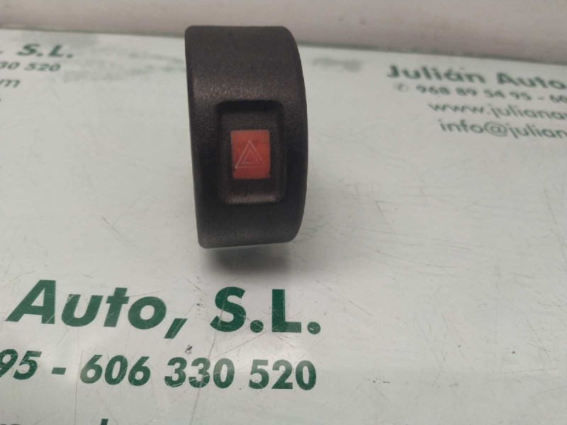 Recambio de warning para opel astra g berlina club referencia OEM IAM 09138059 09138728 