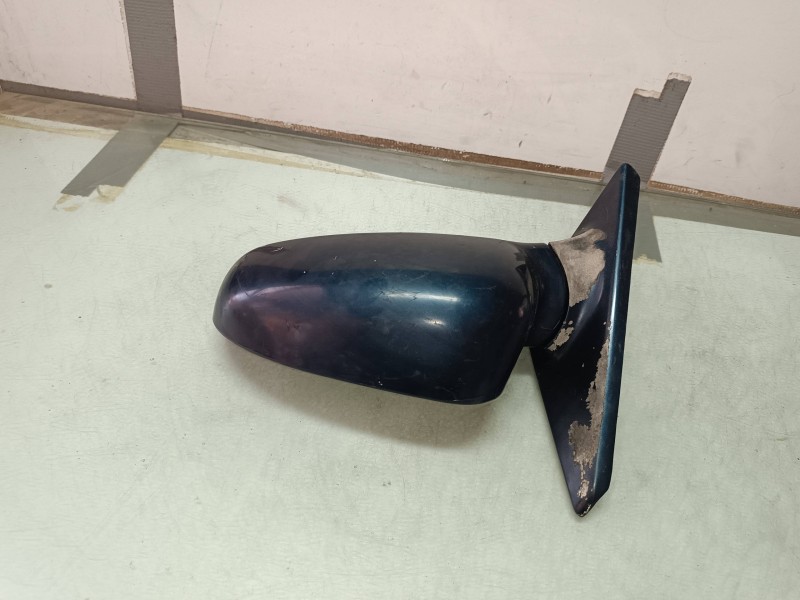 Recambio de retrovisor izquierdo para hyundai coupe (j2) 1.6 cat referencia OEM IAM 010079  ELECTRICO