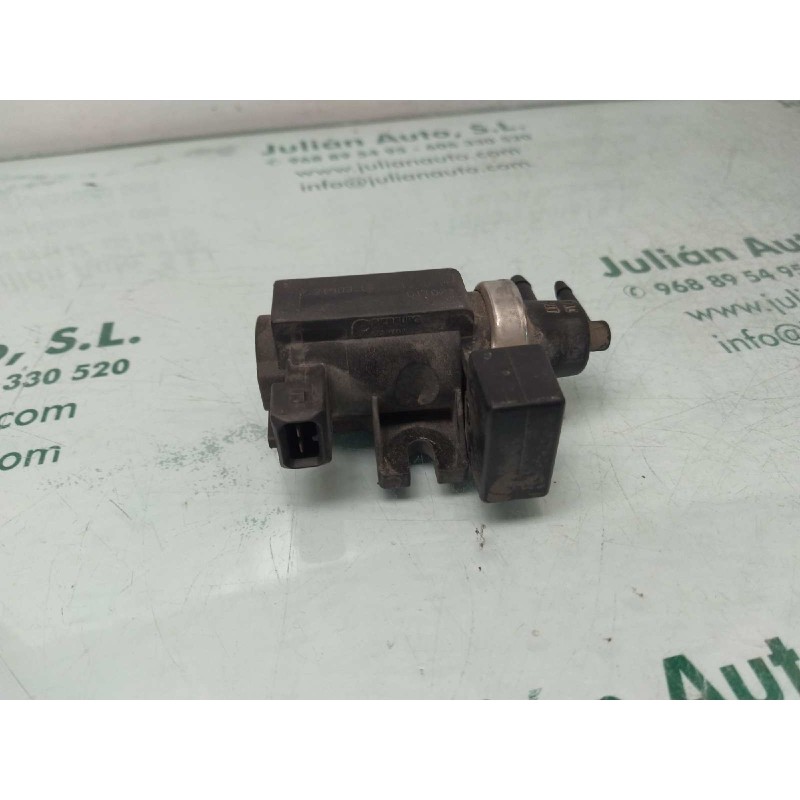 Recambio de valvula aire adicional para kia carnival ii 2.9 cdri executive referencia OEM IAM 72190319 01T073 PIERBURG