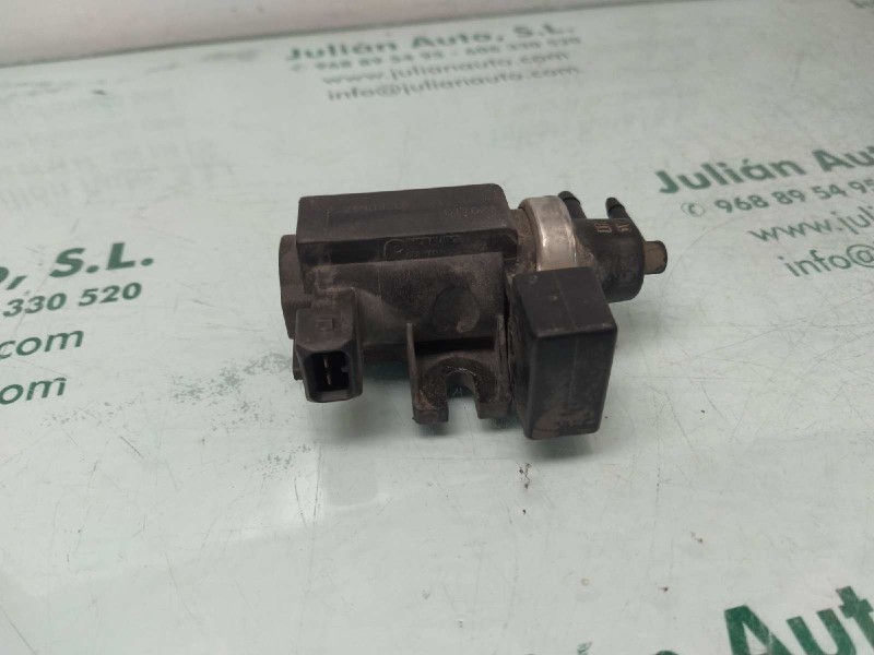 Recambio de valvula aire adicional para kia carnival ii 2.9 cdri executive referencia OEM IAM 72190319 01T073 PIERBURG