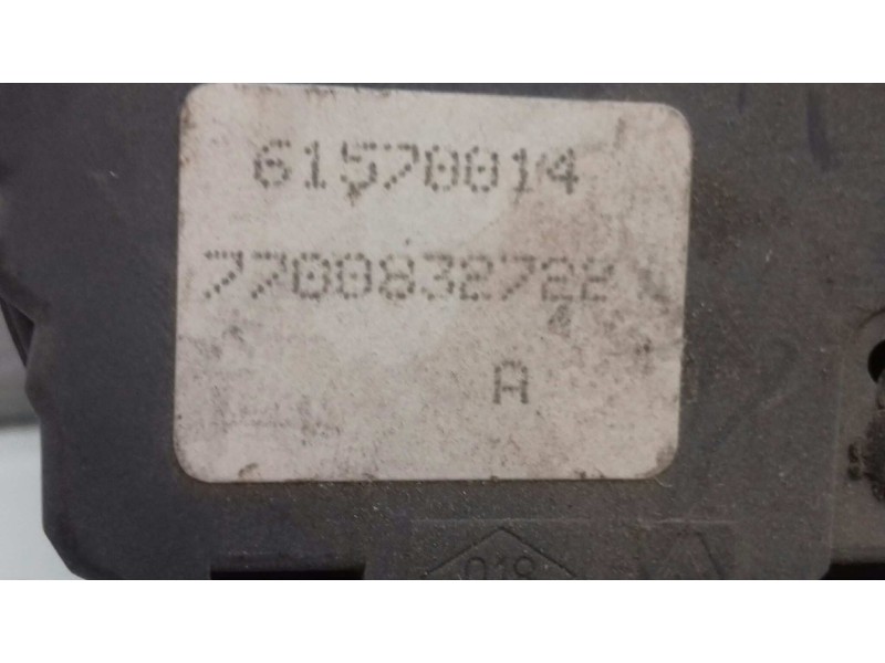 Recambio de mando limpia para renault twingo (co6) 1.2 (c066/67/68) referencia OEM IAM 7700832722 61570014 