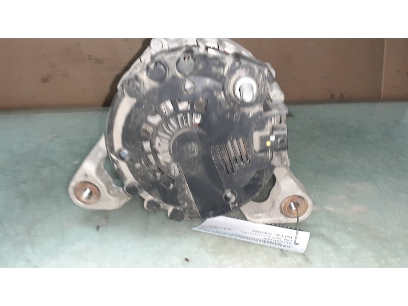 Recambio de alternador para opel adam unlimited ecoflex referencia OEM IAM 13597226 VALEO 130A