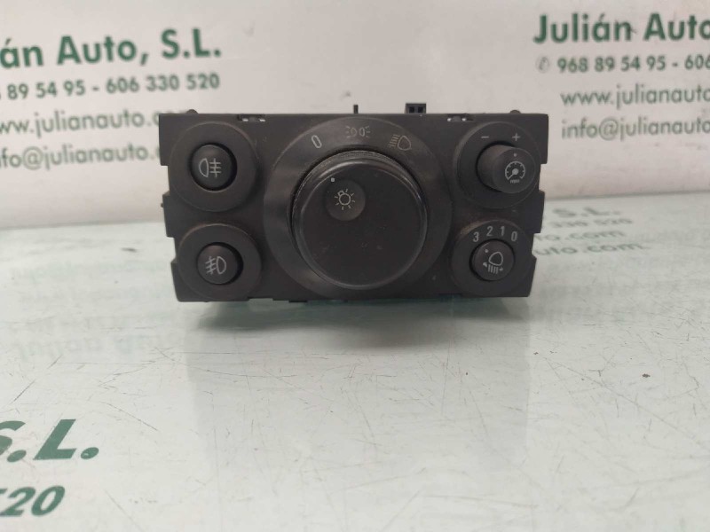 Recambio de mando luces para opel astra gtc enjoy referencia OEM IAM 13100128 04063010 