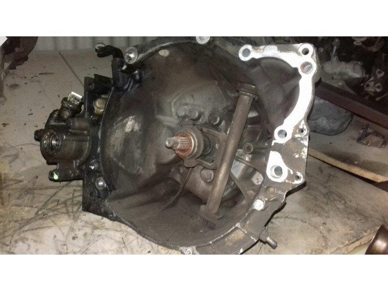 Recambio de caja cambios para citroen berlingo 1.9 600 d furg. referencia OEM IAM 20TE20  5 VELOCIDADES