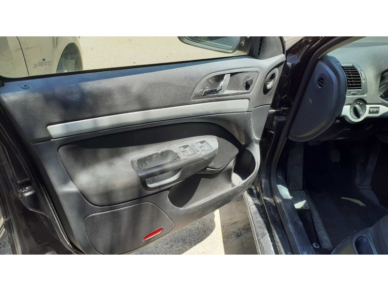 skoda octavia berlina (1z3) del año 2010