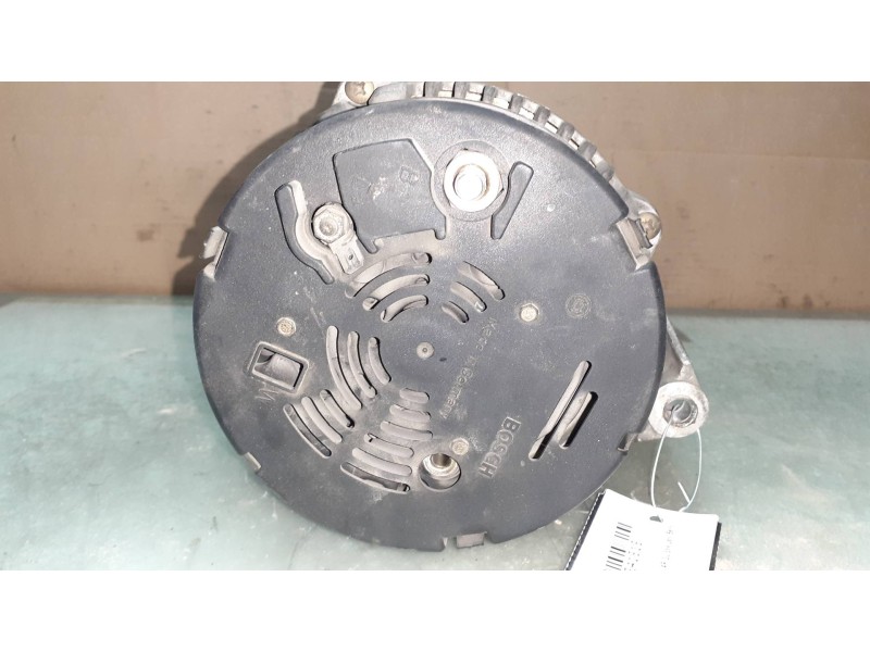 Recambio de alternador para volvo serie 740 berlina/familiar gl exklusiv berlina referencia OEM IAM 0120465018 BOSCH 100A