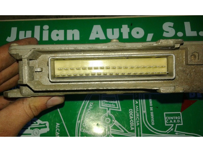 Recambio de centralita motor uce para peugeot 406 berlina (s1/s2) sr referencia OEM IAM 0261204066 9624518180 