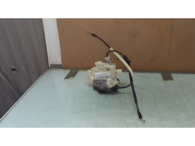 Recambio de cerradura puerta delantera derecha para volkswagen passat variant (365) edition bluemotion referencia OEM IAM 3C1837