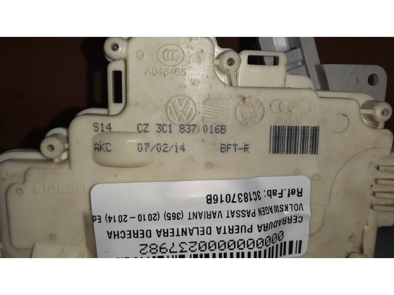 Recambio de cerradura puerta delantera derecha para volkswagen passat variant (365) edition bluemotion referencia OEM IAM 3C1837