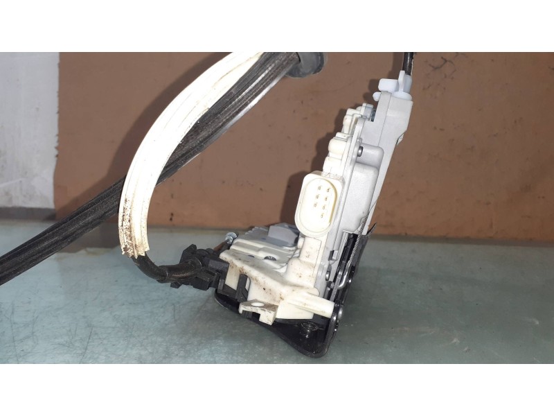 Recambio de cerradura puerta delantera derecha para volkswagen passat variant (365) edition bluemotion referencia OEM IAM 3C1837