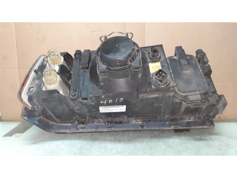 Recambio de faro izquierdo para volvo serie 740 berlina/familiar gl exklusiv berlina referencia OEM IAM 0301078151  1305235142