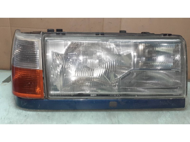 Recambio de faro derecho para volvo serie 740 berlina/familiar gl exklusiv berlina referencia OEM IAM 0301078152 1305235143 3518
