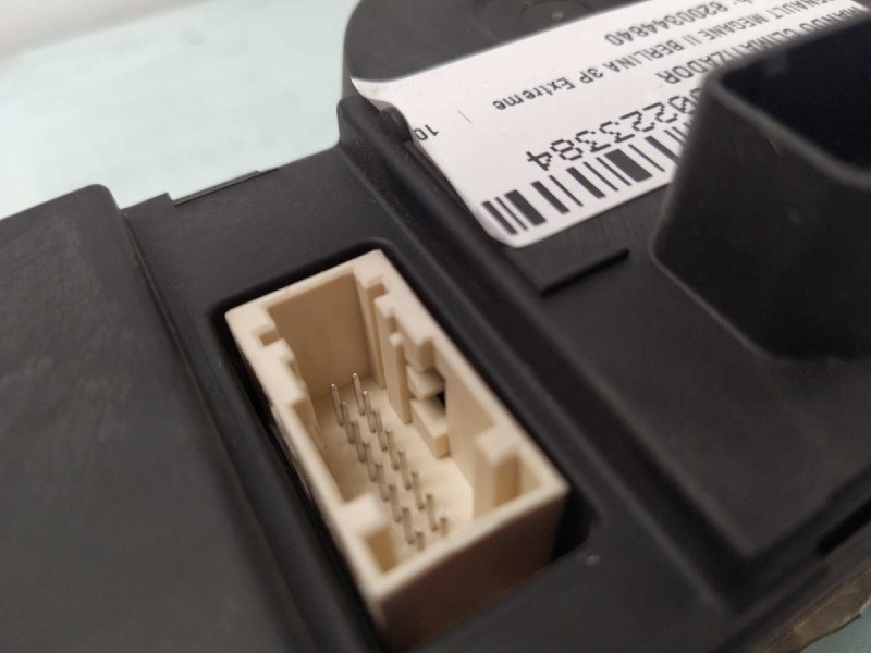 Recambio de mando climatizador para renault megane ii berlina 3p extreme referencia OEM IAM 8200344840  VALEO