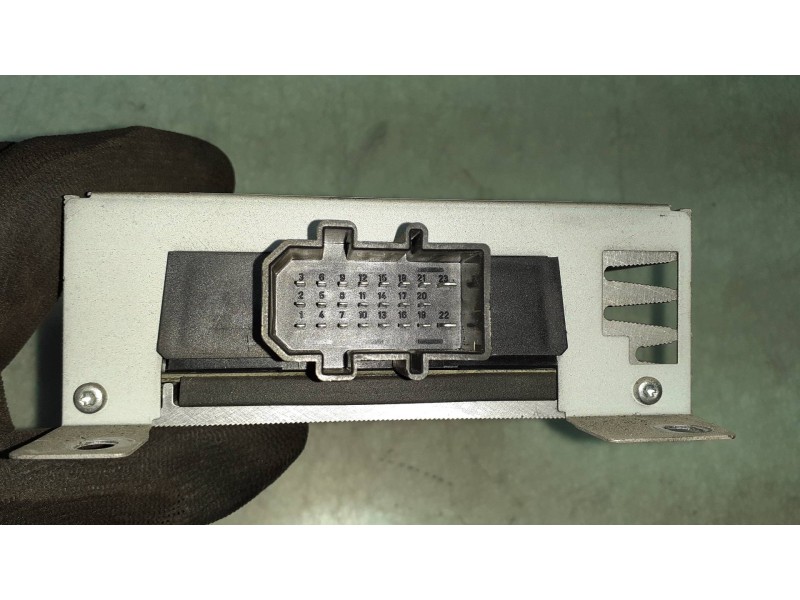 Recambio de modulo electronico para audi a4 berlina (8e) 1.9 tdi referencia OEM IAM 8E5035223  