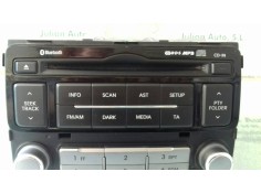 Recambio de sistema audio / radio cd para hyundai i20 basis referencia OEM IAM 961211J2528LH   2
