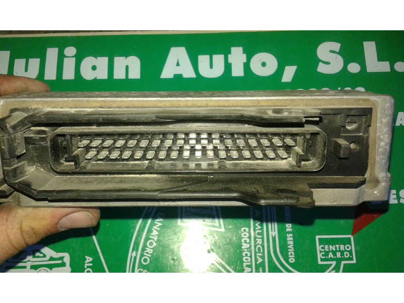 Recambio de centralita motor uce para citroen xantia berlina 1.9 td exclusive referencia OEM IAM 0281001262 9624519580 XUDBC02