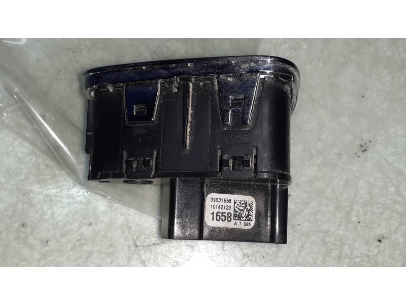 Recambio de interruptor para opel adam unlimited ecoflex referencia OEM IAM 39031658 10142123 ECO