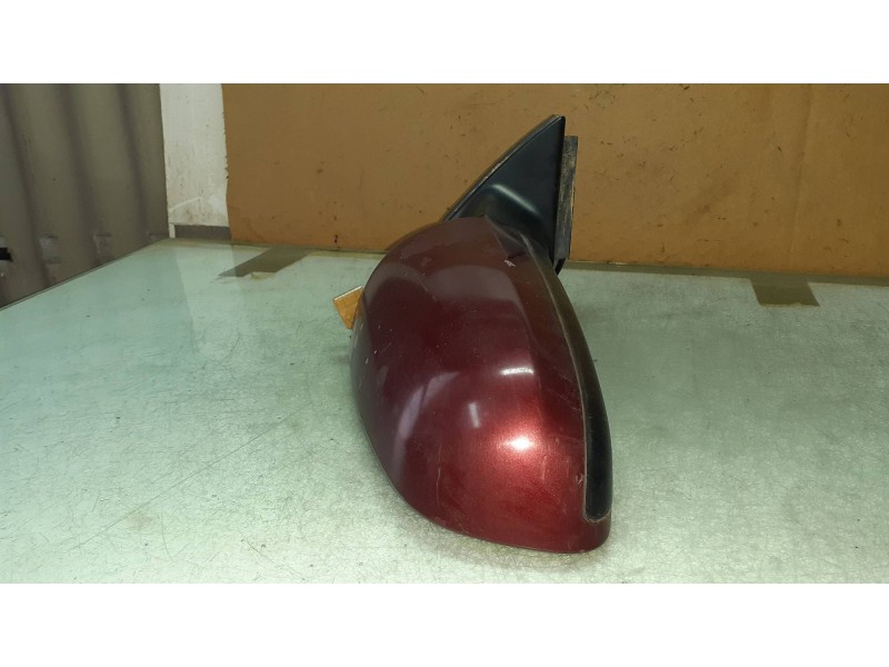 Recambio de retrovisor derecho para audi a4 berlina (8e) 1.9 tdi referencia OEM IAM 010681  ELECTRICO